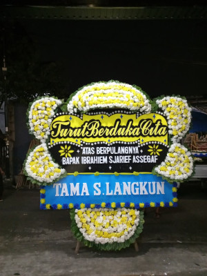 Papan Bunga Duka di Blang Bintang
